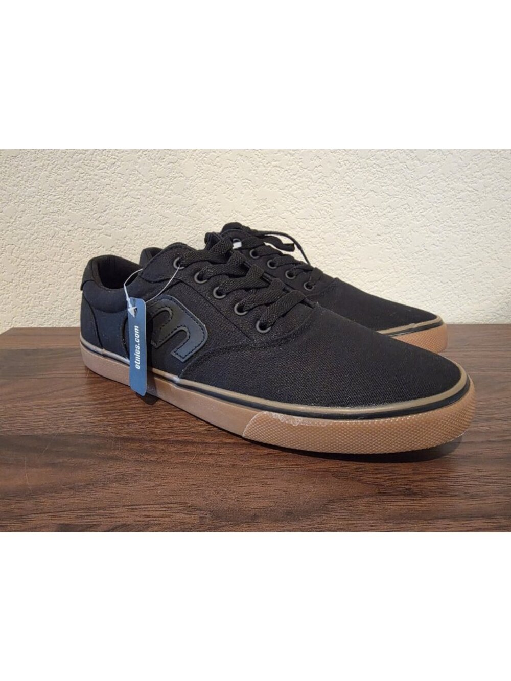 Etnies Enclave Skate Shoes Men's 10.5 Black Gum Canvas Sneakers NWOB New No Box